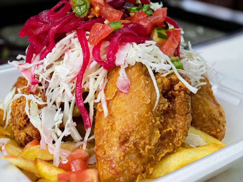 Antojitos Hondurenos Mariela (Food Truck) food