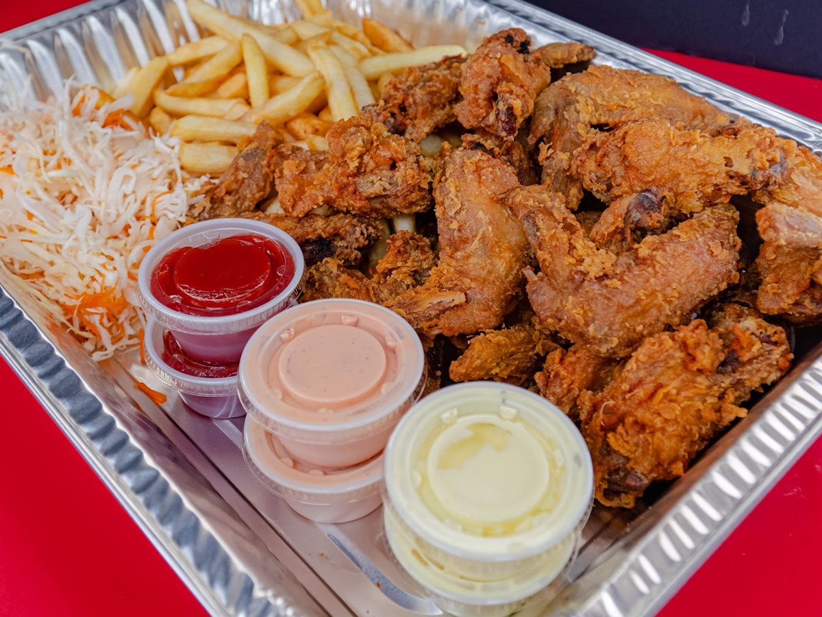 Antojitos Hondurenos Mariela (Food Truck)